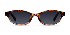 Modelo Ina en color Tigris Carbon