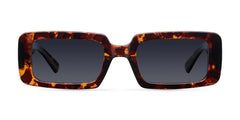 Modelo Kisai en color Tigris Carbon