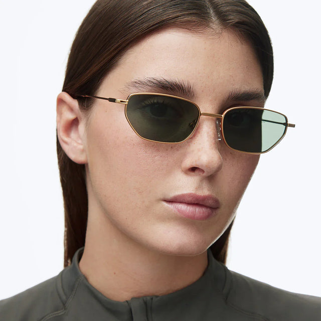 Lentes de Sol - Fina Gold Olive