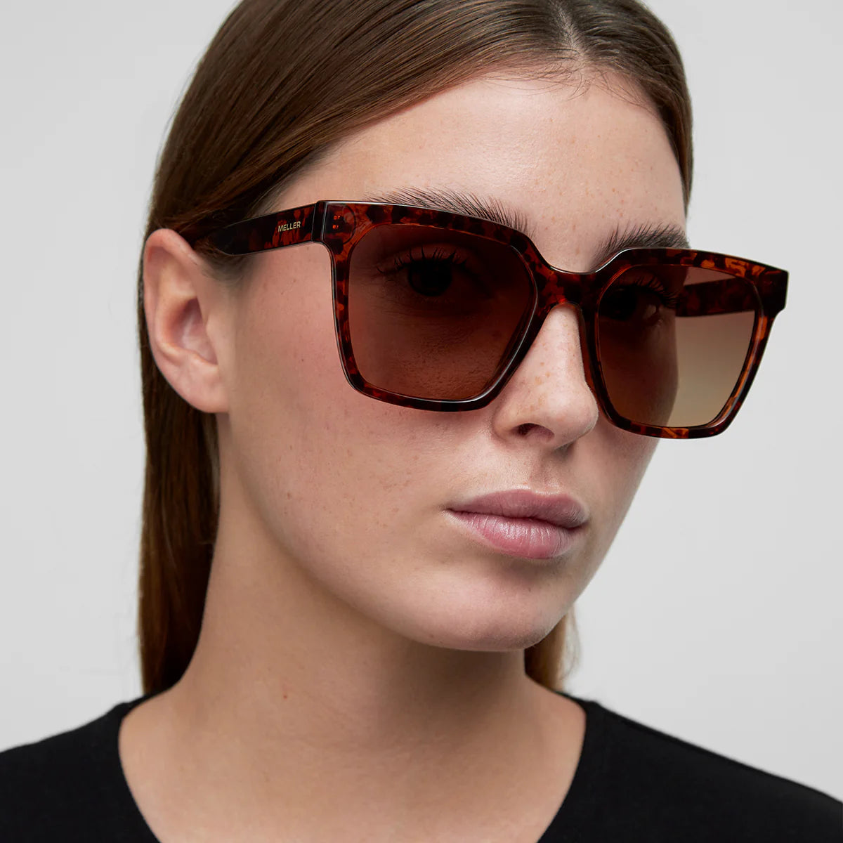 Lentes de Sol - Shaira Tigris Brown