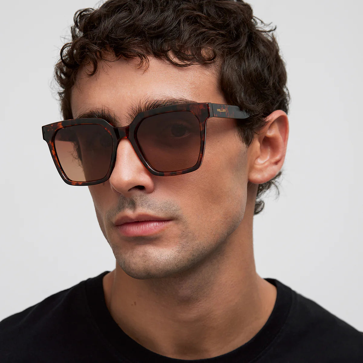Lentes de Sol - Shaira Tigris Brown