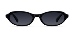 Modelo Luma en color All Black
